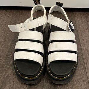 Dr. martens Airwave White Chunky Sandal - Size 6.5
